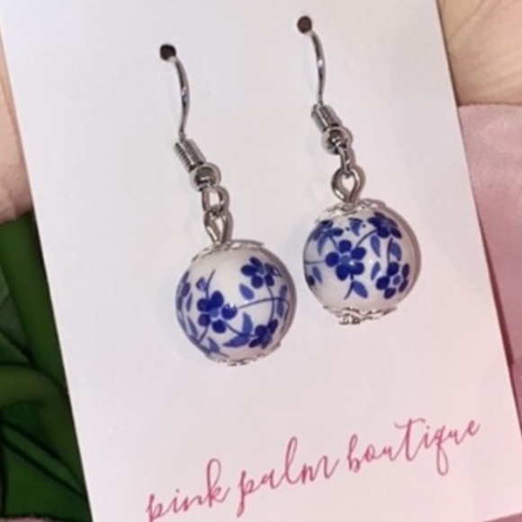Chinoiserie Porcelain Dangle Earrings Pink+Green / Blue + White Grandmillennial - Picture 15 of 15